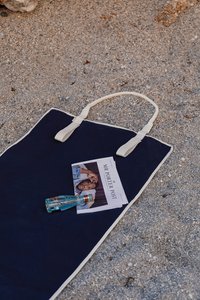 Vinga V45910 - VINGA Volonne AWARE™ tapis de plage en toile recyclée