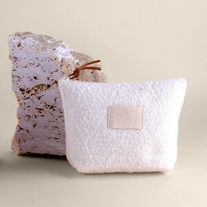 Goya 52539 - Cotton-Polyester Soft Touch Curly Toilet Bag KERET